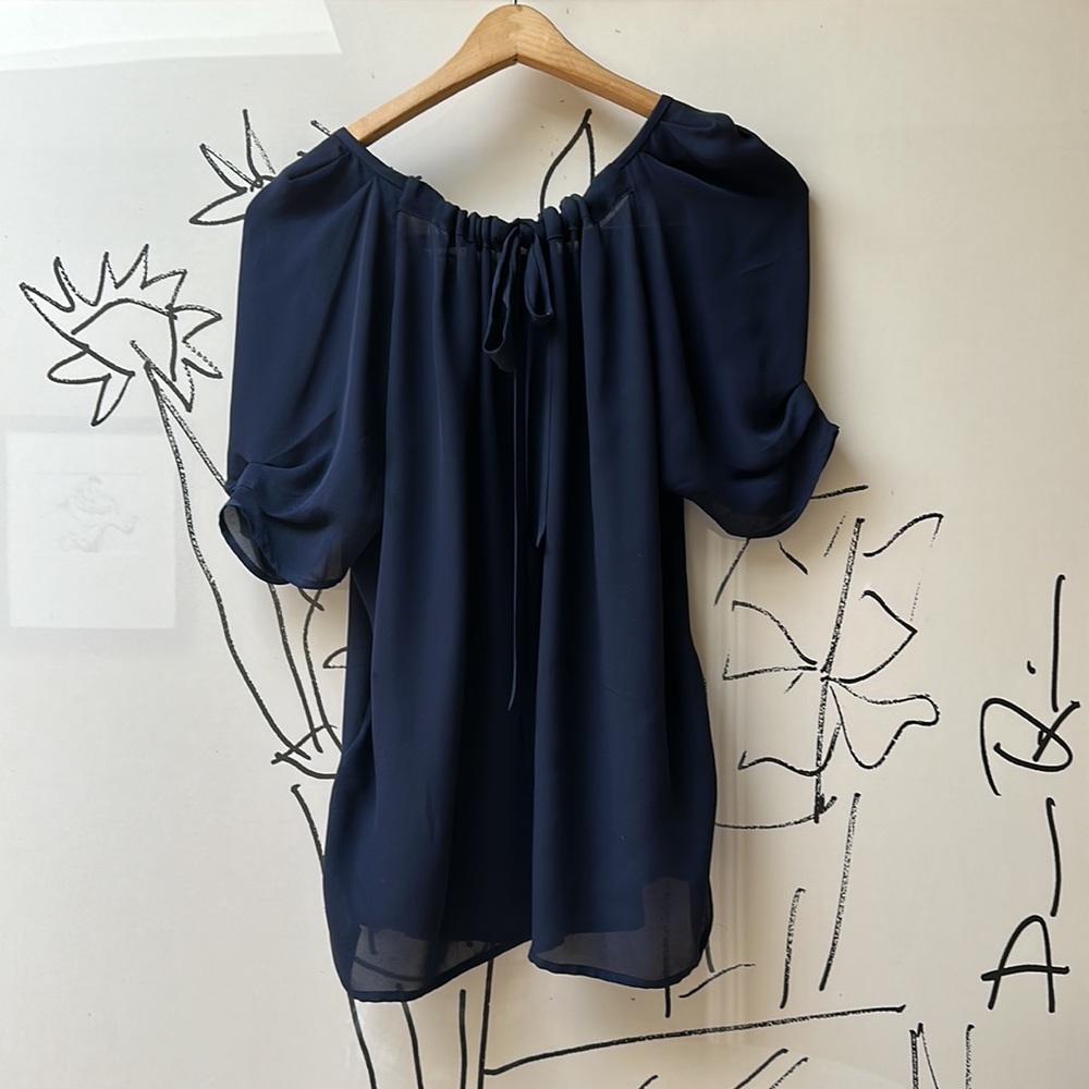 Joie 100% Silk Top in Navy, size M, Ruched Sleeves, Gathered Neckline